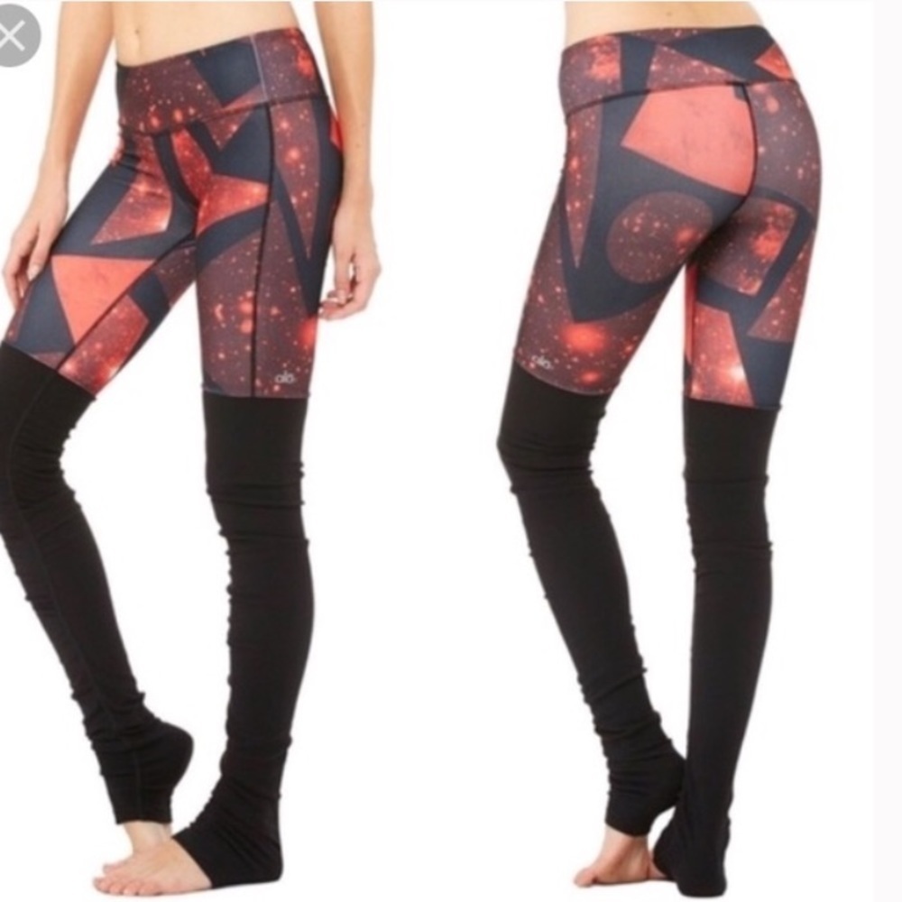 Alo Yoga Goddess Legging - Red Space A.